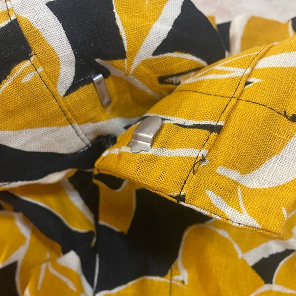 Who What Wear Women's Yellow Floral Button Detail Paperbag Shorts Size 16 Summer - Picture 7 of 7